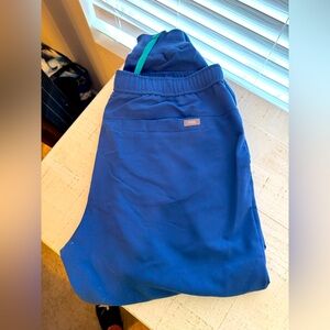Mens large fig blue scrub joggers